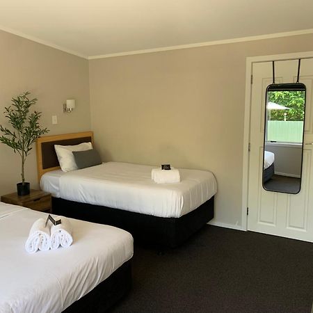 Travellers Inn Motel Gisborne Exteriör bild