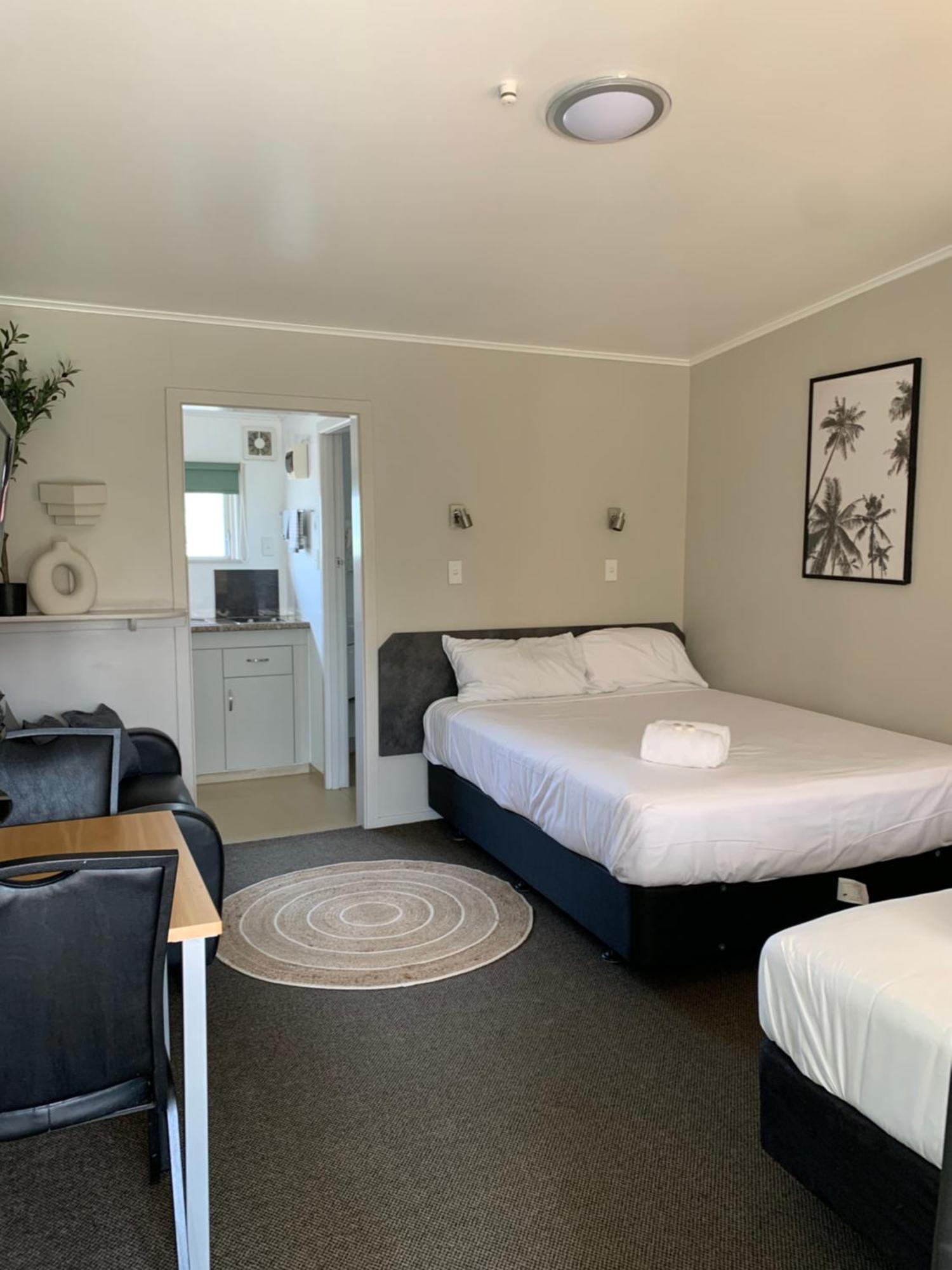 Travellers Inn Motel Gisborne Exteriör bild