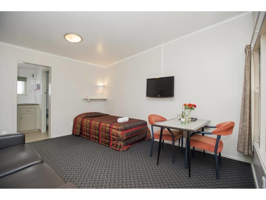 Travellers Inn Motel Gisborne Exteriör bild